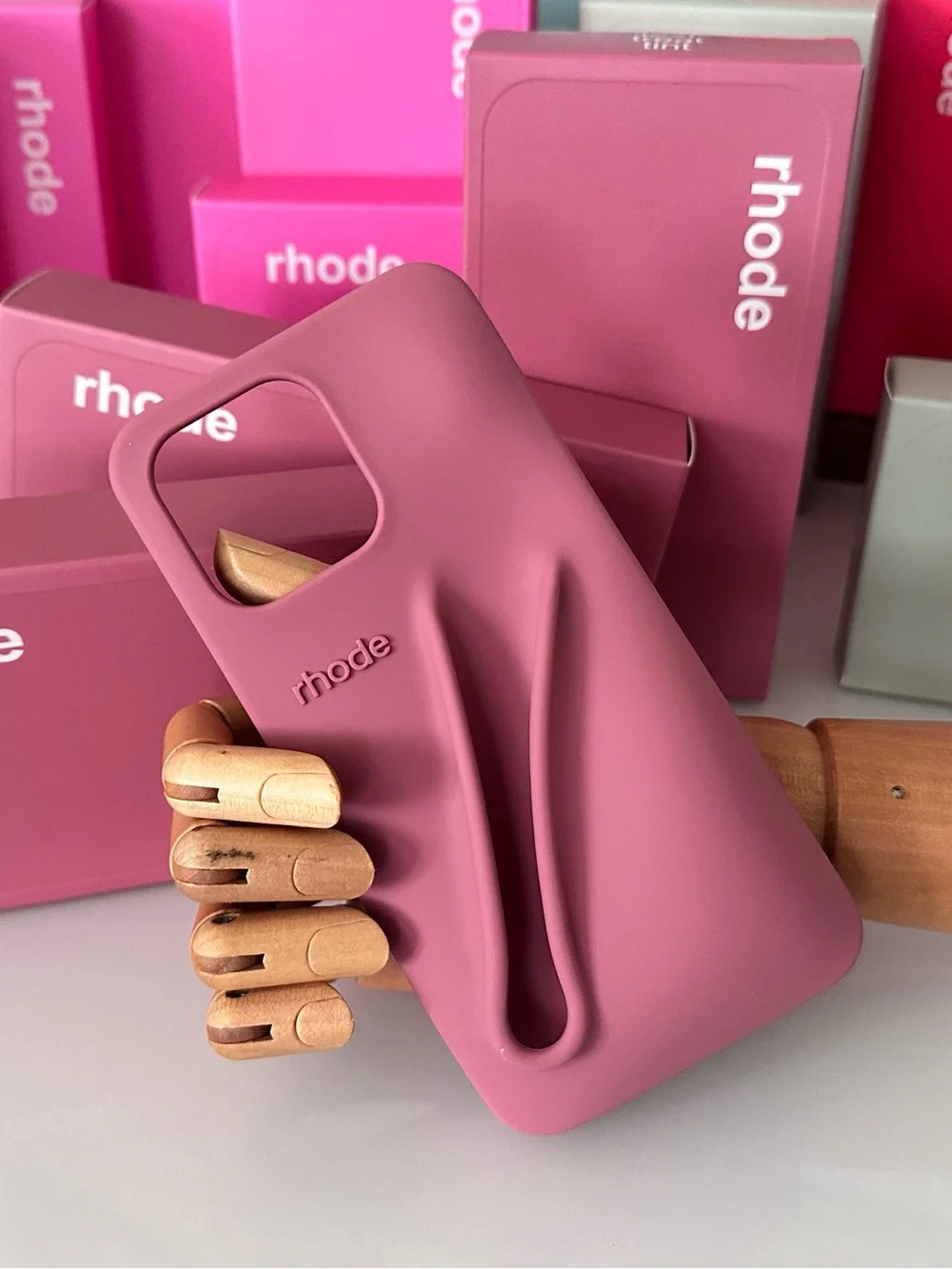 NEW Rhode Mauve Silicone Phone Case | Salty Tan NIB iPhone 15 Pro Max